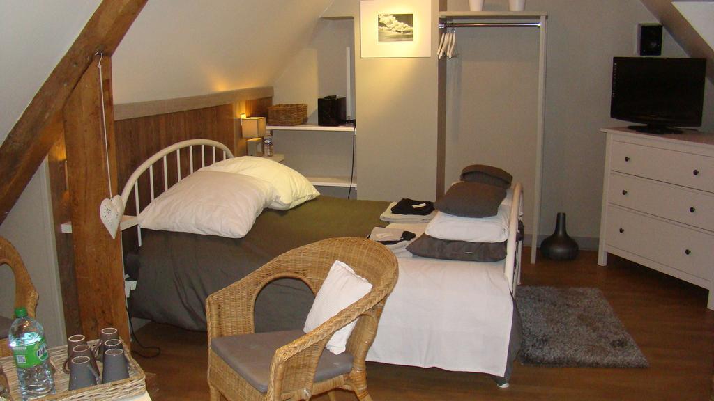 Gite De La Cour Campandre-Valcongrain Room photo